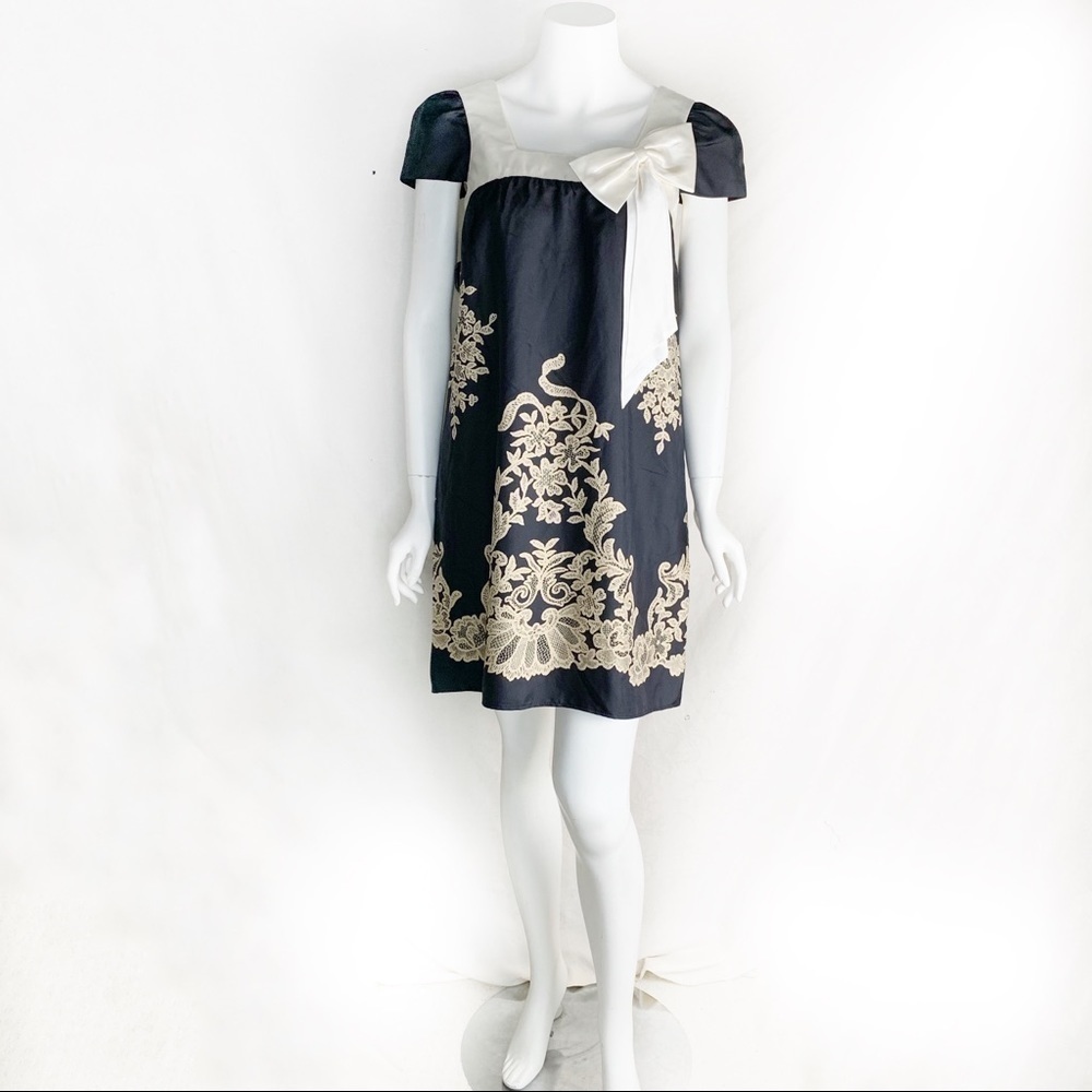 NEW-VOOM By Joy Han 100% Slik Retro Bow Tie Dress